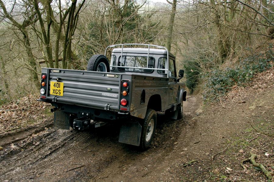  Land Rover Defender 2006 года  (фото 82 из 227)
